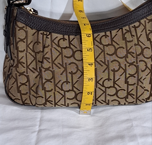 Calvin Klein Canvas & Leather Monogram Baguette Vintage Shoulder Bag GUC - Picture 12 of 16